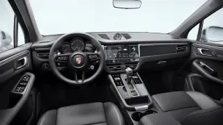 2026 Porsche Macan - Image 29 of 30