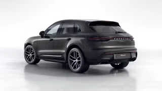 2026 Porsche Macan - Image 17 of 30