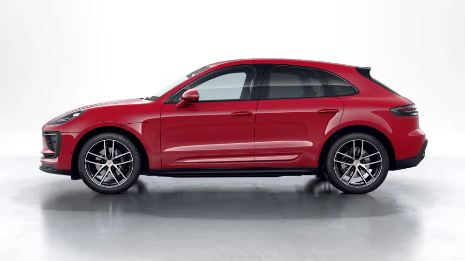 2026 Porsche Macan - Image 11 of 31
