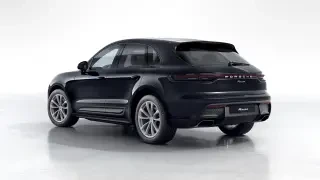 2026 Porsche Macan - Image 21 of 30