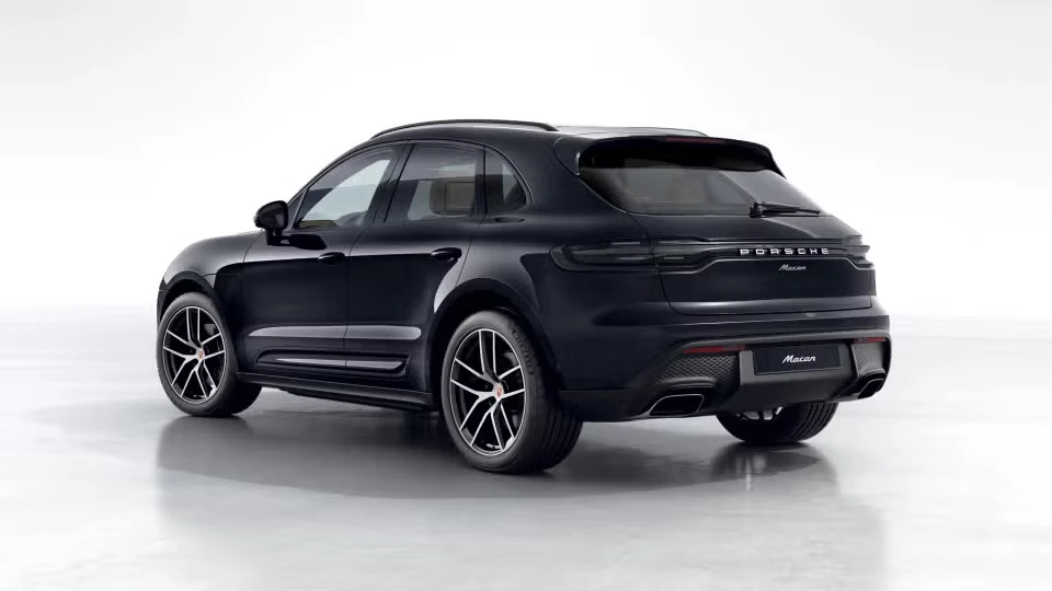 2026 Porsche Macan - Image 19 of 30