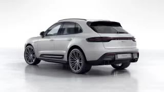 2026 Porsche Macan - Image 17 of 30