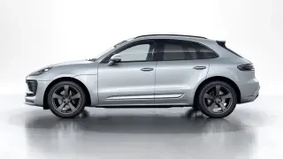 2026 Porsche Macan - Image 13 of 30