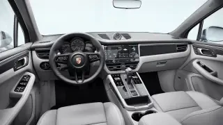 2026 Porsche Macan - Image 29 of 30