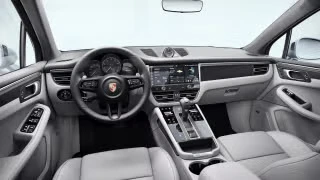 2026 Porsche Macan - Image 25 of 30