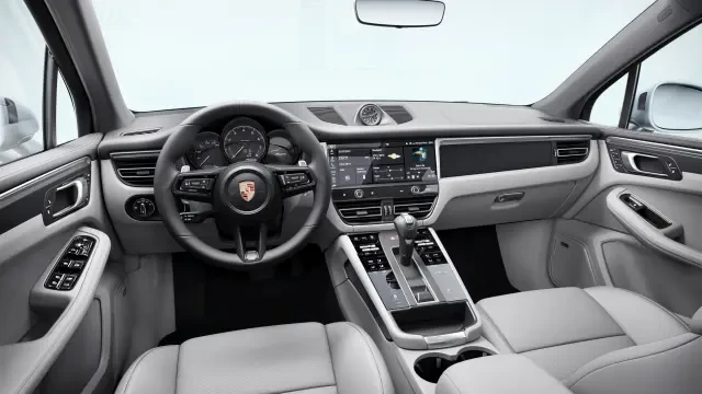 2026 Porsche Macan - Image 30 of 30
