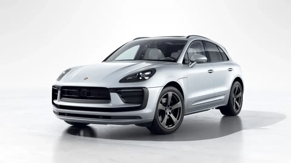 2026 Porsche Macan - Image 7 of 30