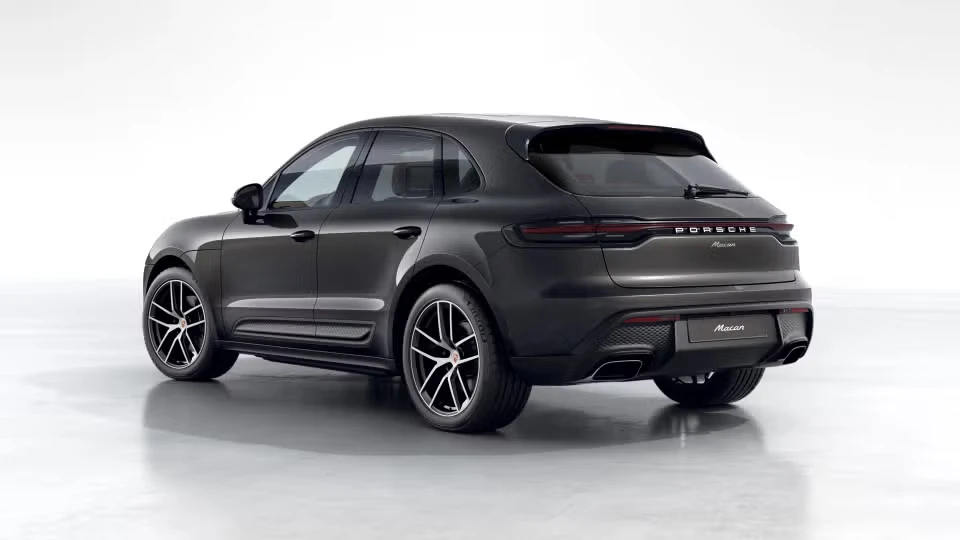 2026 Porsche Macan - Image 19 of 30