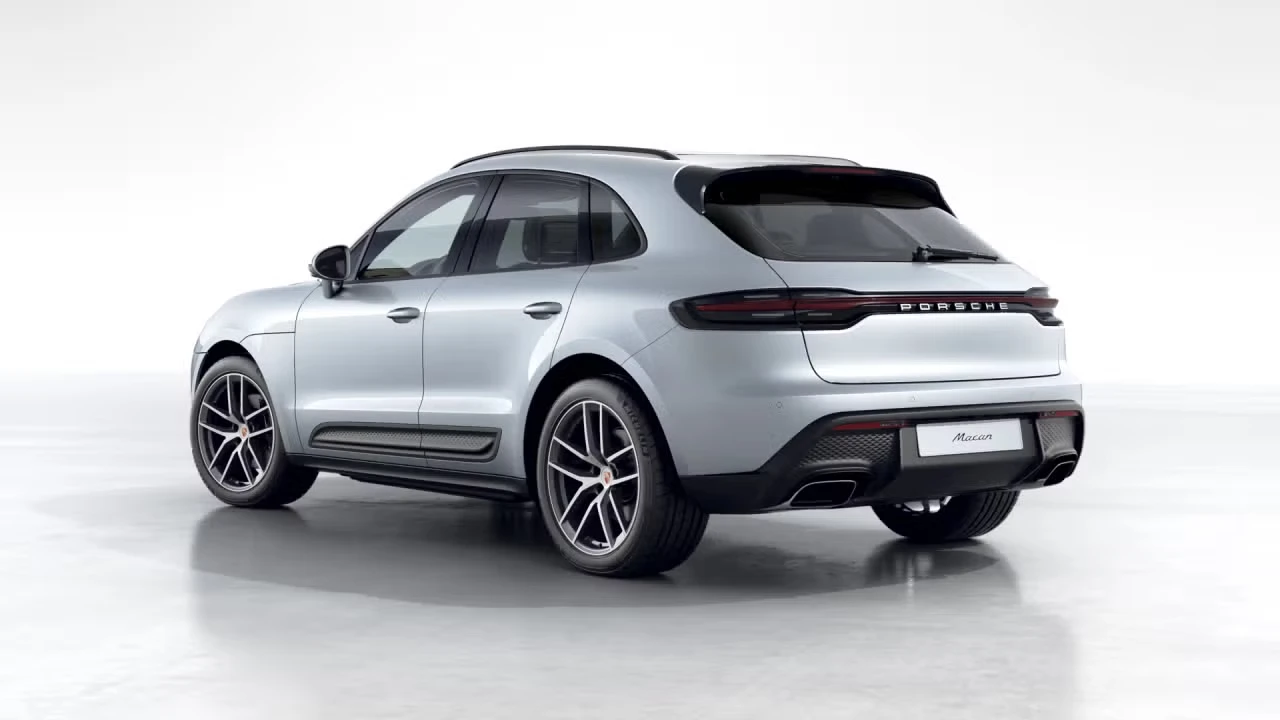 2026 Porsche Macan - Image 20 of 30