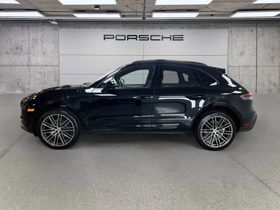 2026 Porsche Macan - Image 2 of 4