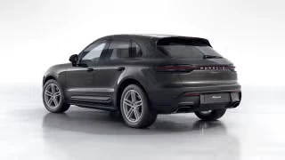 2026 Porsche Macan - Image 17 of 31