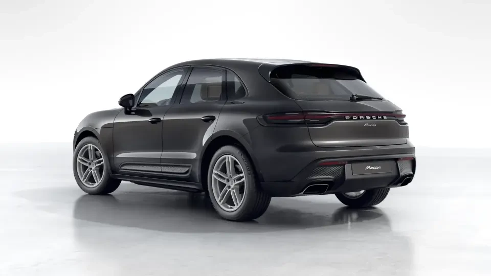 2026 Porsche Macan - Image 23 of 31