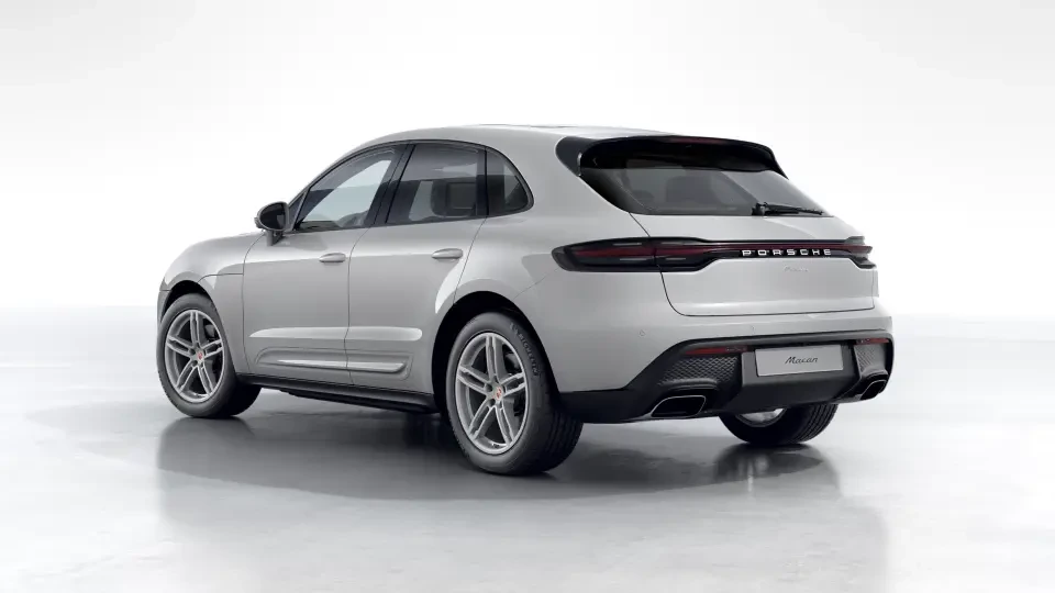2026 Porsche Macan - Image 23 of 30