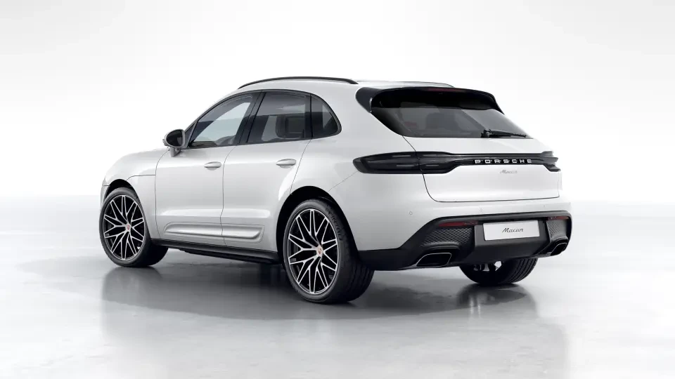 2026 Porsche Macan - Image 23 of 30