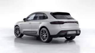 2026 Porsche Macan - Image 17 of 30