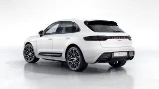 2026 Porsche Macan - Image 21 of 30