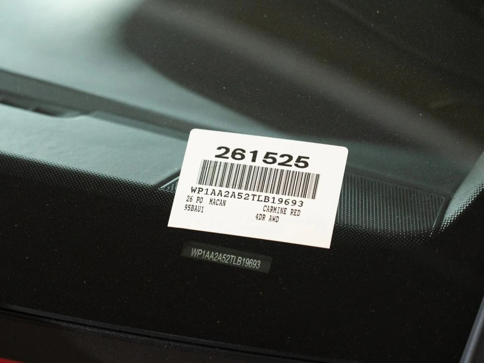2026 Porsche Macan Electric - Image 22 of 22