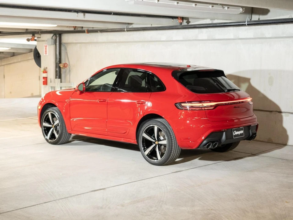 2026 Porsche Macan Electric - Image 3 of 22