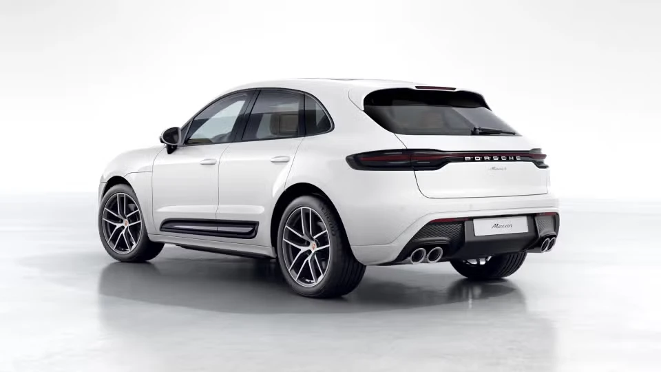 2026 Porsche Macan - Image 19 of 30
