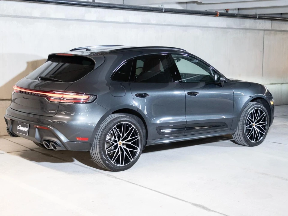 2026 Porsche Macan Electric - Image 9 of 26