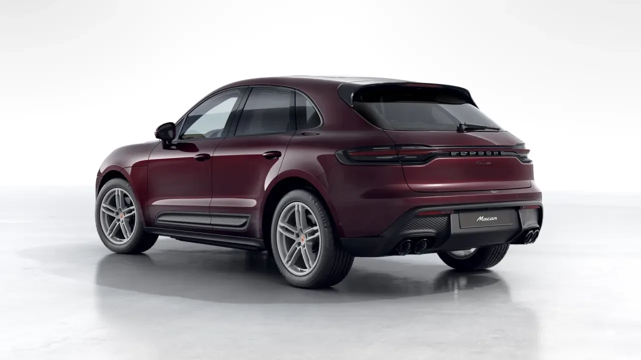 2026 Porsche Macan - Image 25 of 31