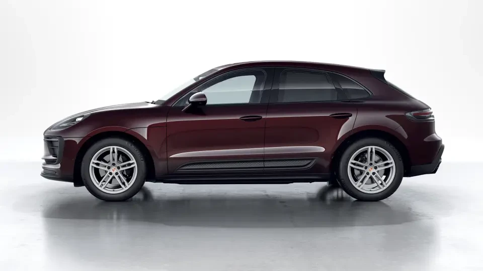 2026 Porsche Macan - Image 16 of 31