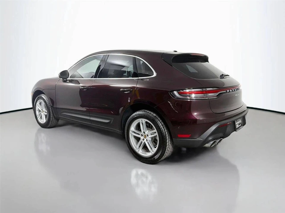 2026 Porsche Macan Electric - Image 3 of 5