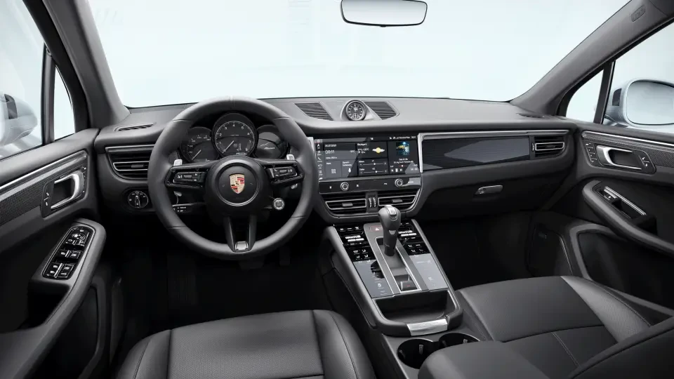 2026 Porsche Macan - Image 31 of 31