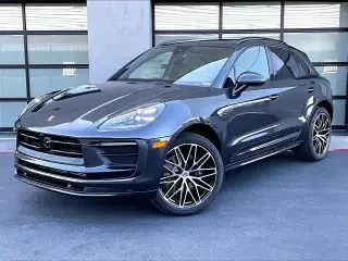 2026 Porsche Macan - Image 5 of 31