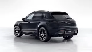 2026 Porsche Macan - Image 17 of 31