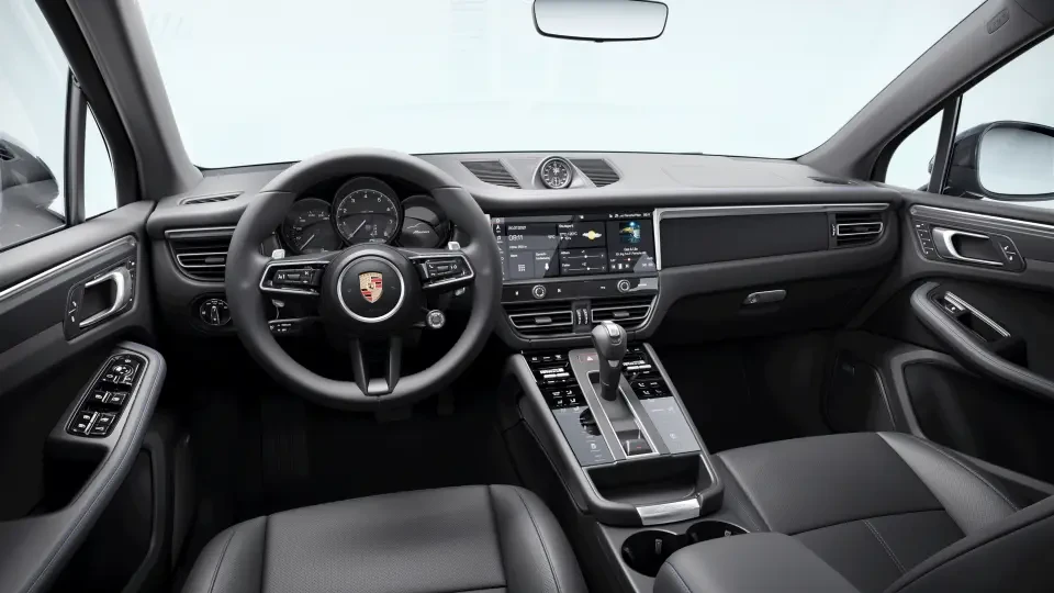 2026 Porsche Macan - Image 31 of 31