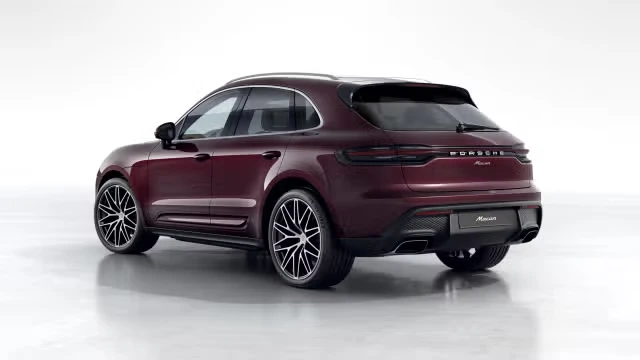 2026 Porsche Macan - Image 18 of 31