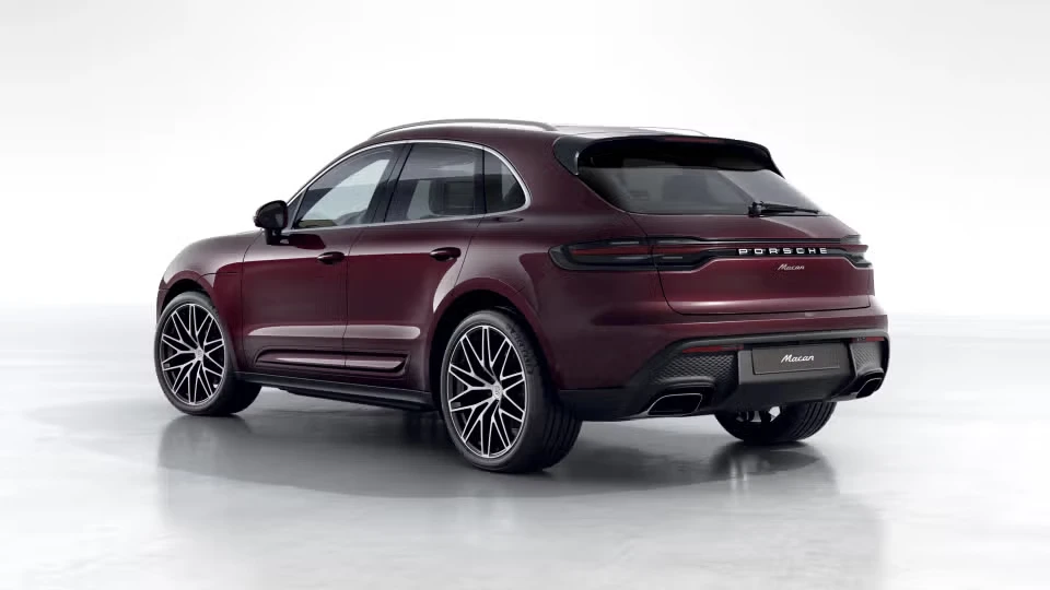 2026 Porsche Macan - Image 19 of 31
