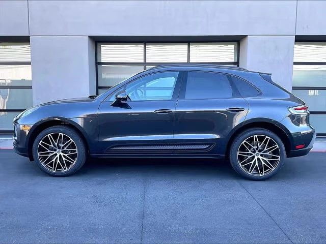 2026 Porsche Macan Electric - Image 10 of 31