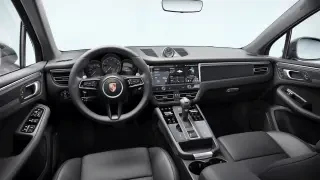 2026 Porsche Macan - Image 29 of 31