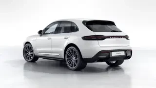 2026 Porsche Macan - Image 21 of 31