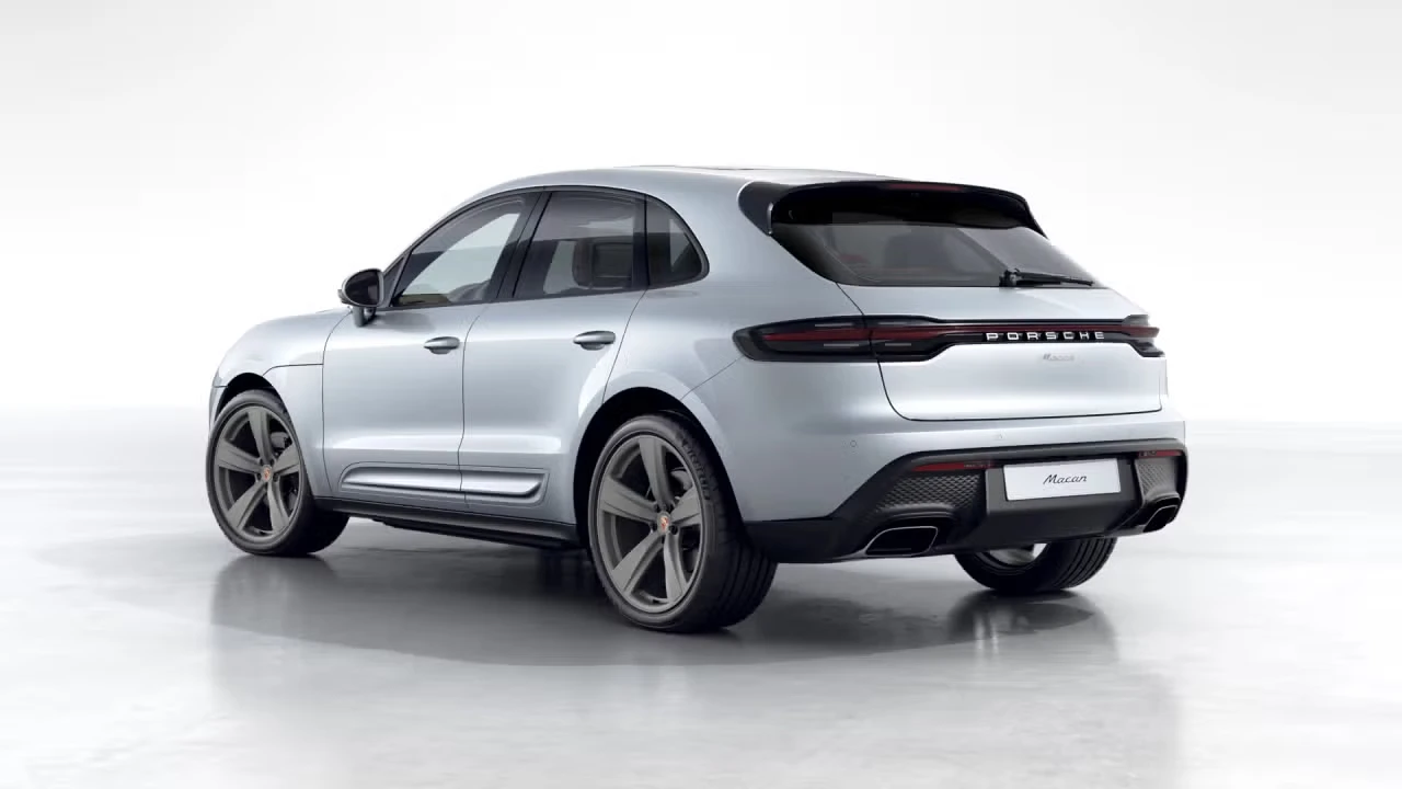 2026 Porsche Macan Electric - Image 20 of 31
