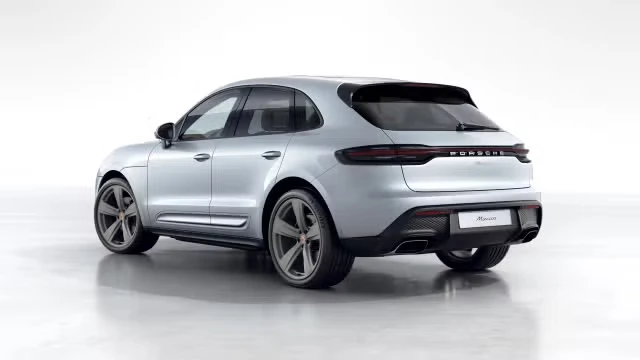 2026 Porsche Macan Electric - Image 18 of 31