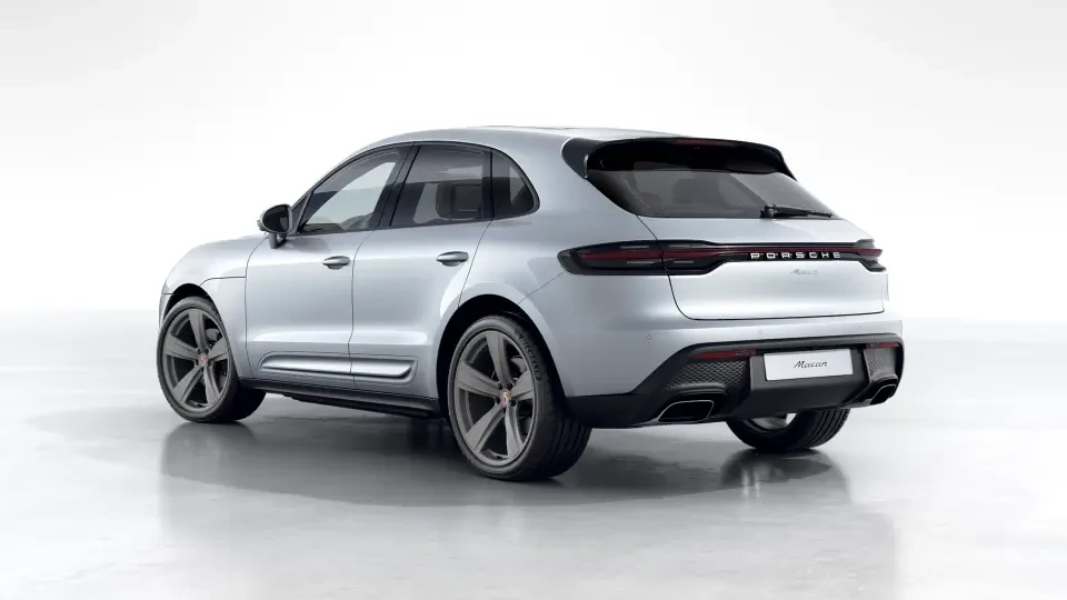 2026 Porsche Macan Electric - Image 23 of 31