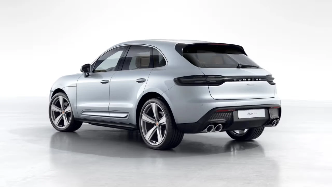 2026 Porsche Macan - Image 20 of 31