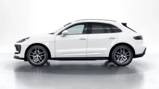 2026 Porsche Macan - Image 13 of 31