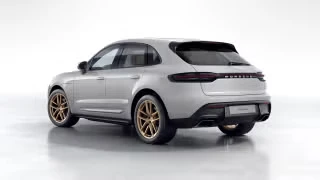 2026 Porsche Macan - Image 17 of 30