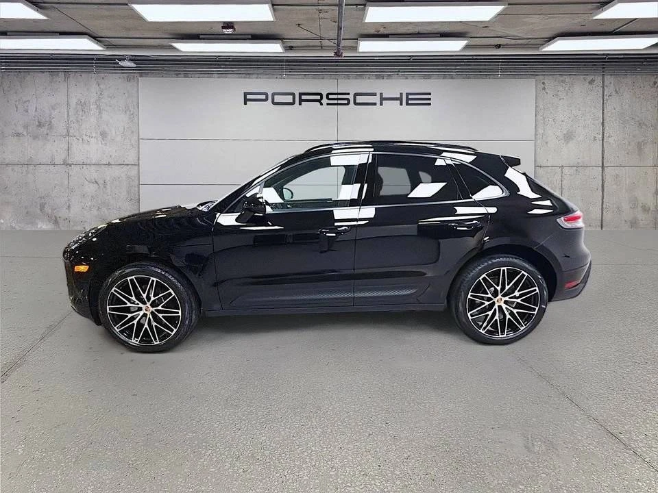2026 Porsche Macan Electric - Image 2 of 5