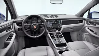 2026 Porsche Macan - Image 25 of 31