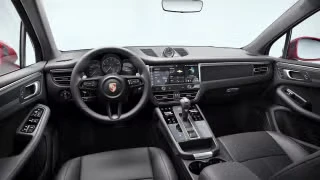 2026 Porsche Macan - Image 25 of 30