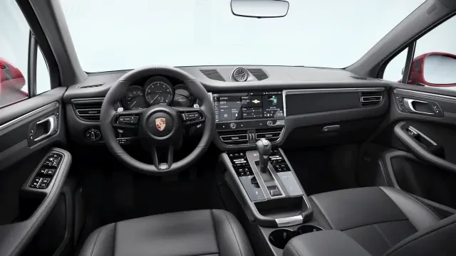 2026 Porsche Macan - Image 30 of 30