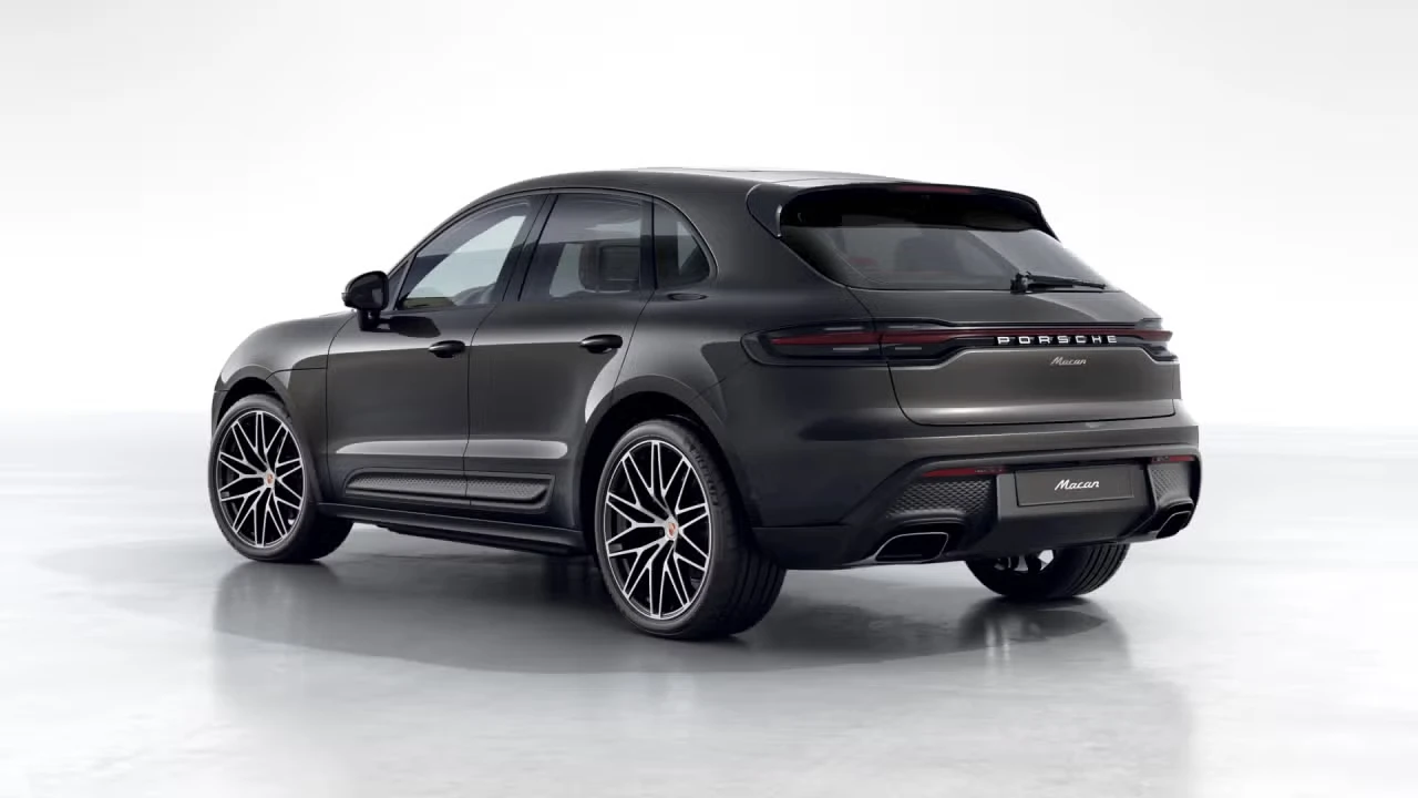 2026 Porsche Macan - Image 20 of 30