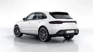 2026 Porsche Macan - Image 21 of 30