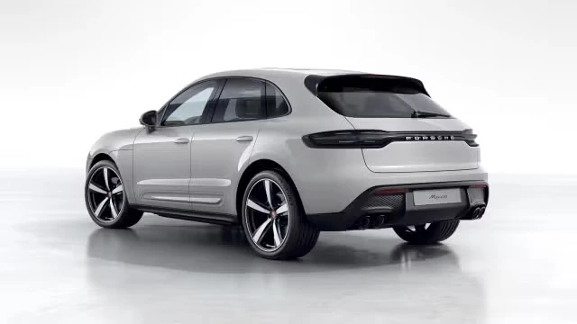 2026 Porsche Macan - Image 18 of 30