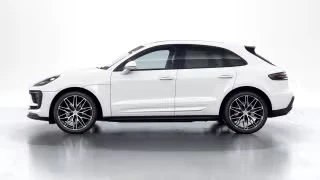 2026 Porsche Macan - Image 9 of 30